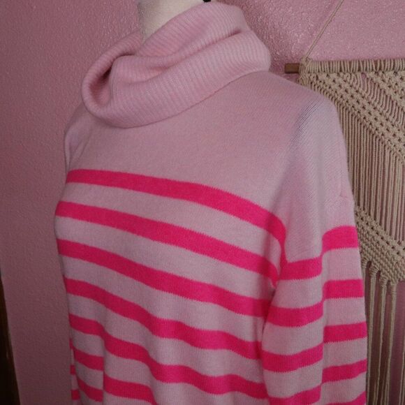 LOFT | Oversized Funnel Neck Sweater Medium - Picture 3 of 7